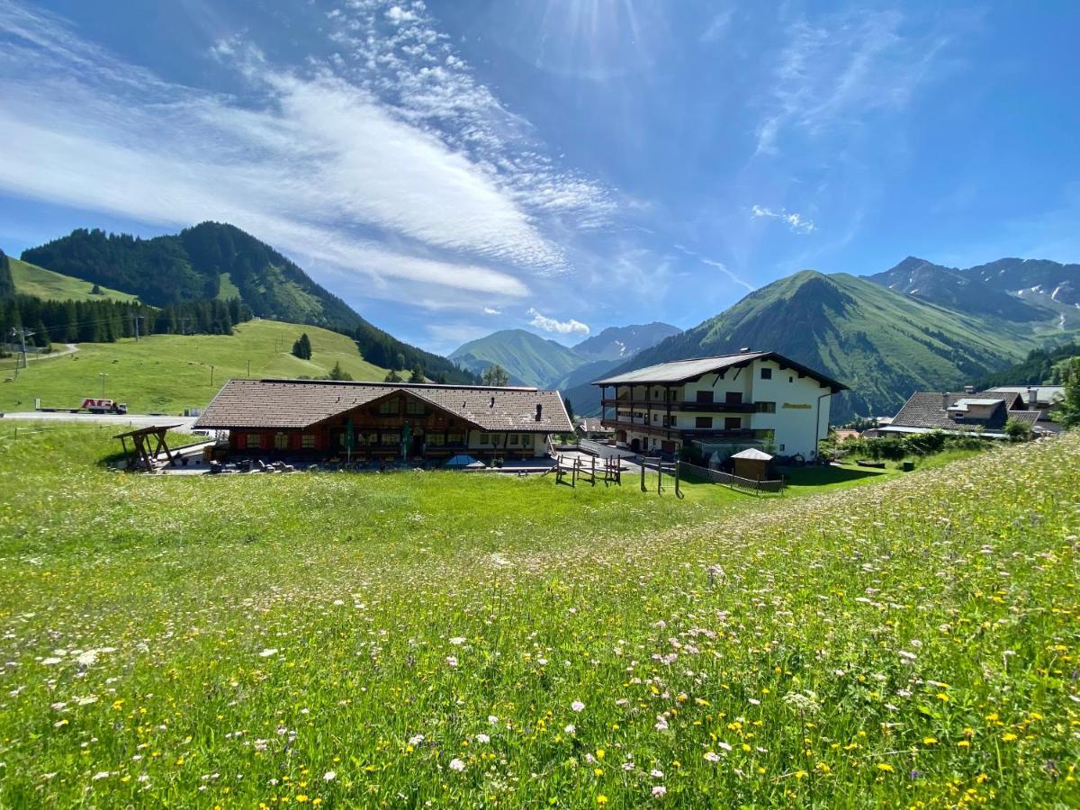 Appartementhaus Sonnalm Berwang Extérieur photo