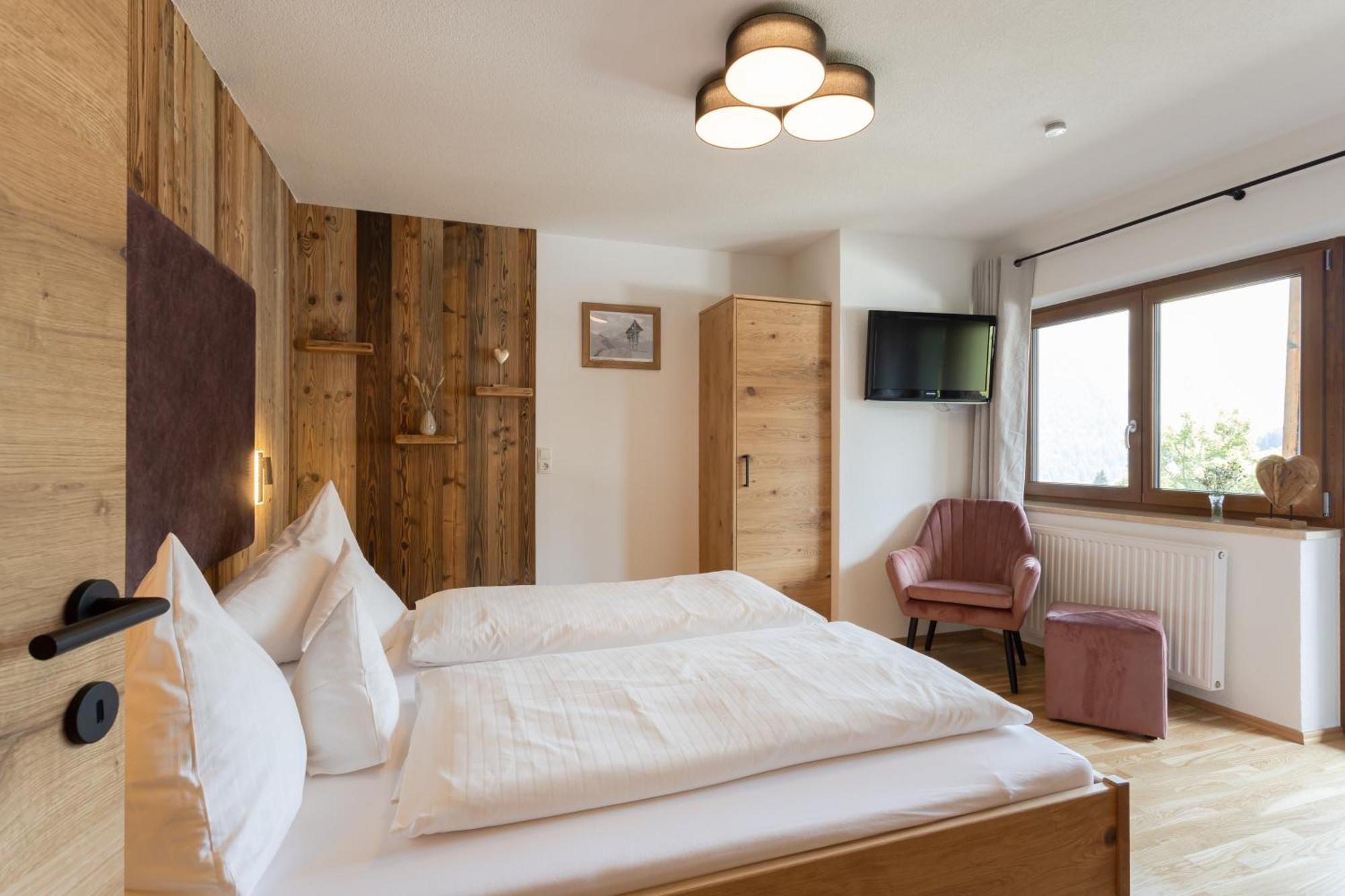 Appartementhaus Sonnalm Berwang Extérieur photo